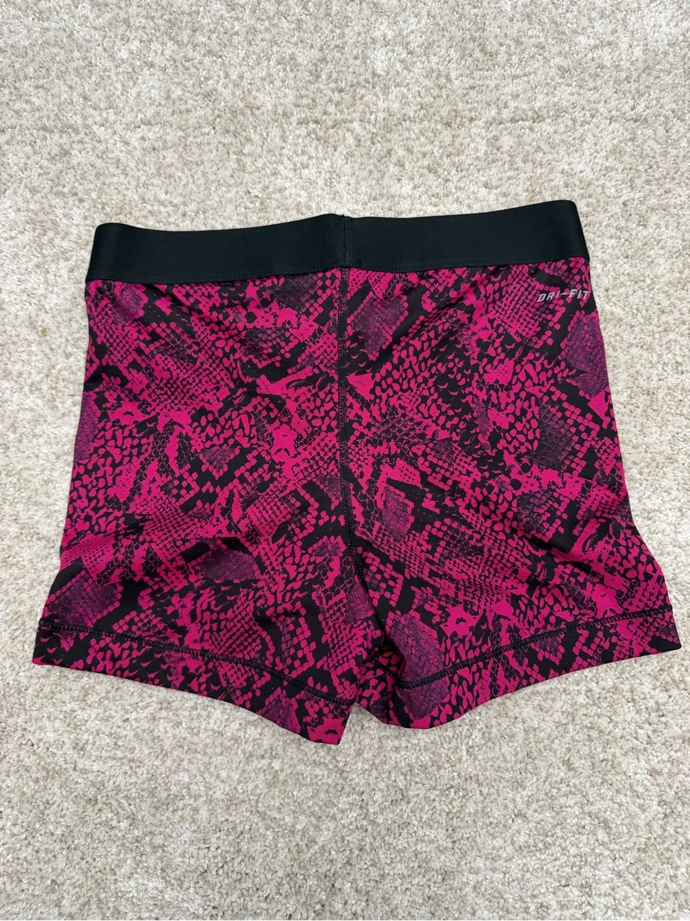 Nike Pro Women's Compression Performance Shorts 3 Pair Bundle Size Medium